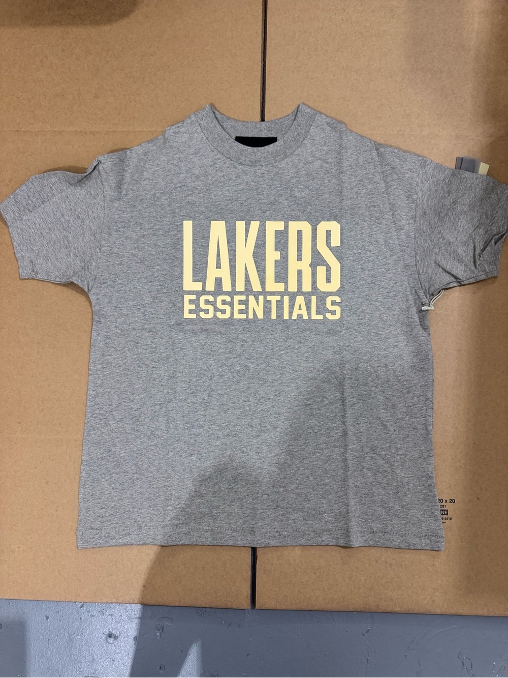 Essentials Gray Tee with Yellow Lakers Print